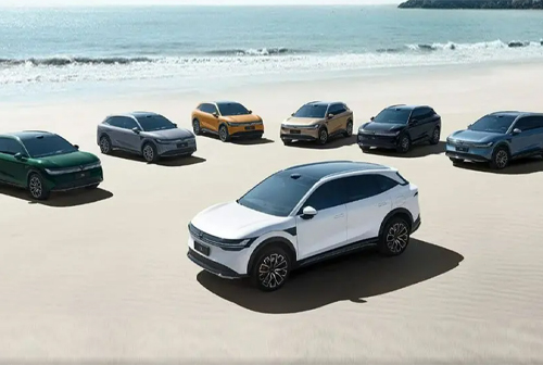 Zeekr 7X Unveiled: New EV Launches with 900V High-Voltage Platform